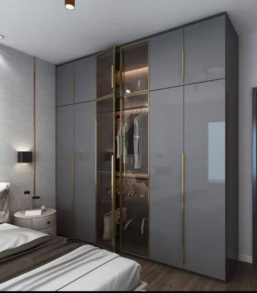 Dressing gris avec vitrine